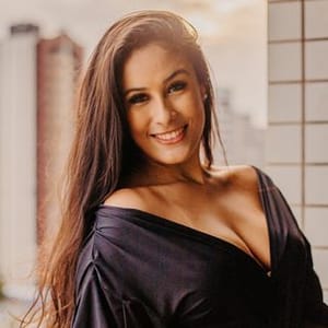 Nutricionista Gabriela Gomes
