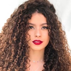 Karen Santos Cachos