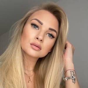 Angelika Mega