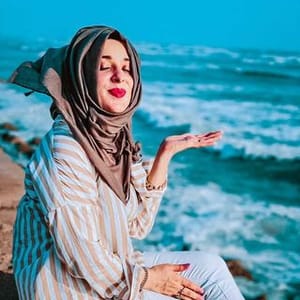 Anam Farrakh