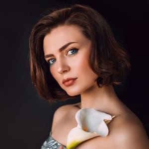 Julia  Pandina