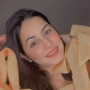 Esther Dua