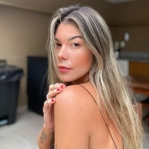 Anna Brisaa