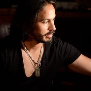 De La Cruz