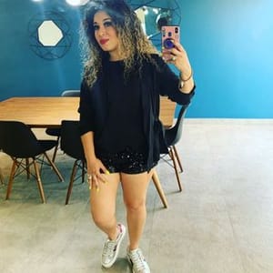 Dinora Cantante