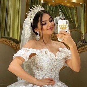 Nuray Henna