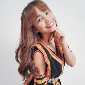 Sheron Tan