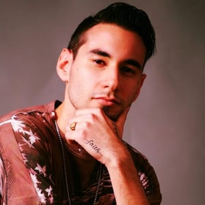 Walter Hurtado – Universe Lakshmind