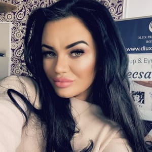 Carmen de la Sălciua Oficial