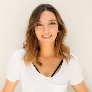 Regina Blandón Oficial