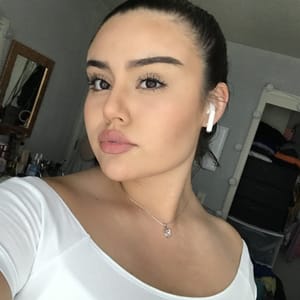 Viviana M