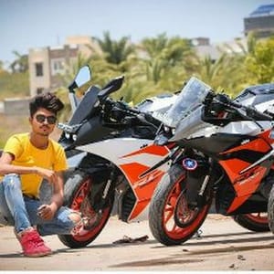 Ajay Motovlogs
