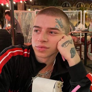 Contact Icy Wyatt Creator and Influencer