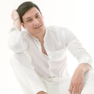 Fazel Farrukh
