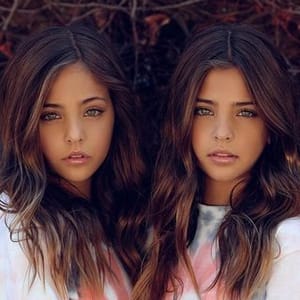 Ava  Leah
