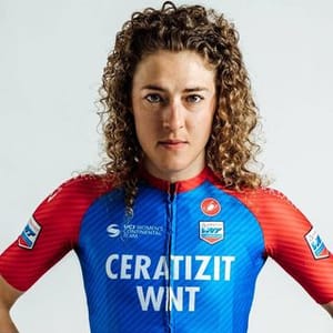Lizzy Banks