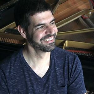 Andre Mehmari