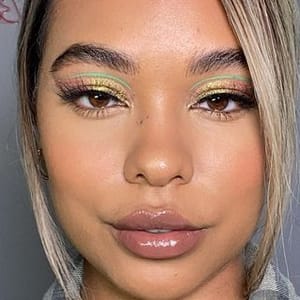 Bex Cxmpbell