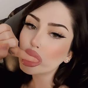 Cleo Blossom