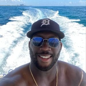Stephen Tulloch