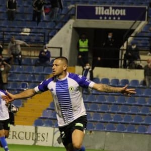 Javi Acuna