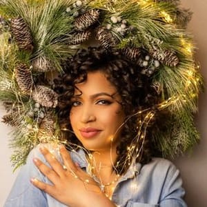 Juliana Oneal  La Guerrera