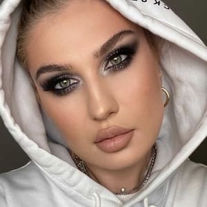 Urlan Mua