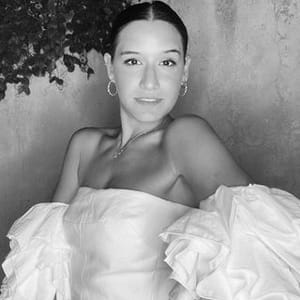 Yolanda Luz
