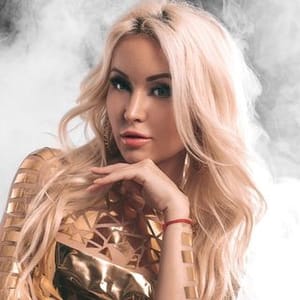 Dj Leenata