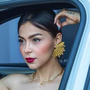 Vane Herrera