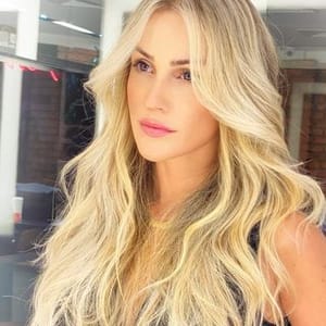 Mariana Neves