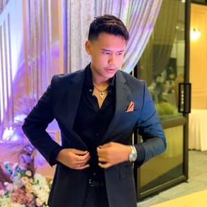 Luth Mikhail