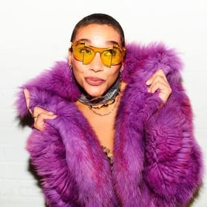 Emmy.raver.lampman