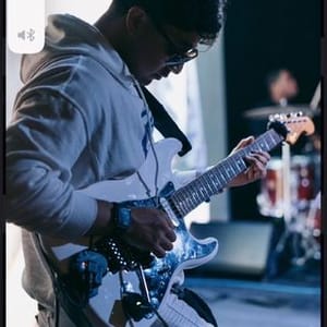 Alex  Guerrero