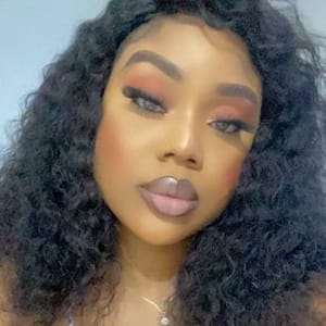 Lizzy Liya