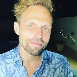 Alex Neoral