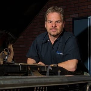Kevin Tetz Hands On Cars