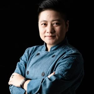 May Phattanant Thongthong