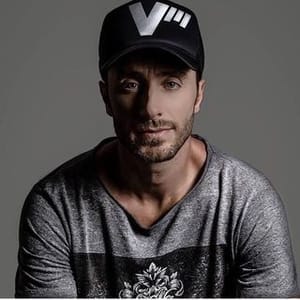 Viktor Mora