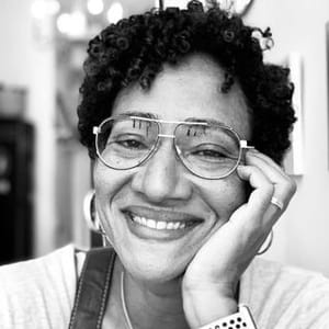 Lu Brito