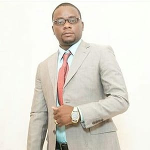 Mtaalam Wa Tiba Asili