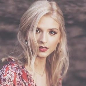 Caroline Dare