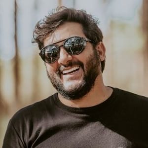 Douglas Mariano