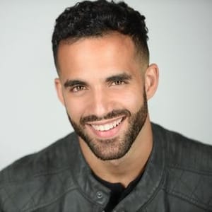 Danell J Leyva
