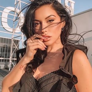 Lauren King