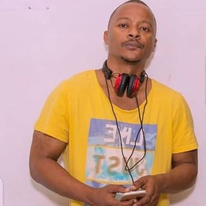 Djcobo Kimbiza