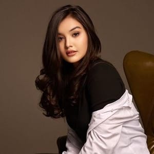 Diora Rakhimova