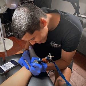 Carlos Urueta