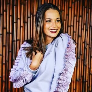 Laura Galvao