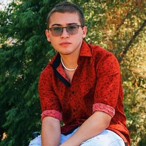 Raymond Ochoa